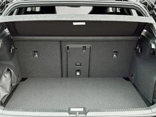 VW Golf Sport TSI in Grenadillschwarz Metallic