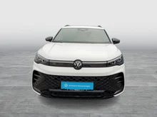 VW Tiguan Sport TDI DSG in Pure White