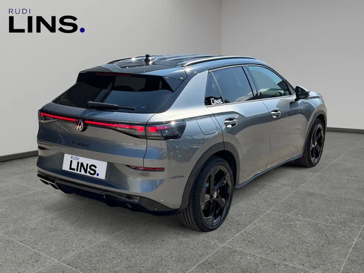 Bild eines T-Roc R-Line eTSI DSG