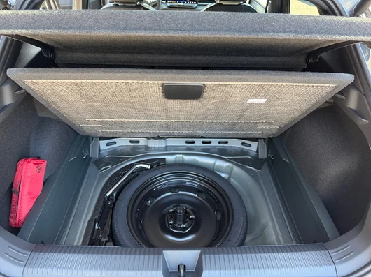 Bild eines T-Roc R-Line eTSI DSG