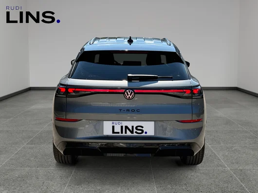 Bild eines T-Roc R-Line eTSI DSG
