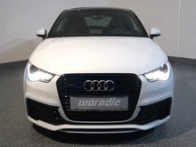 Thumbnail-Foto von Fahrzeug