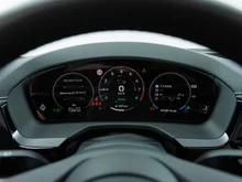 Porsche Panamera 4 E-Hybrid in AVENTURINGRÜNMETALLIC