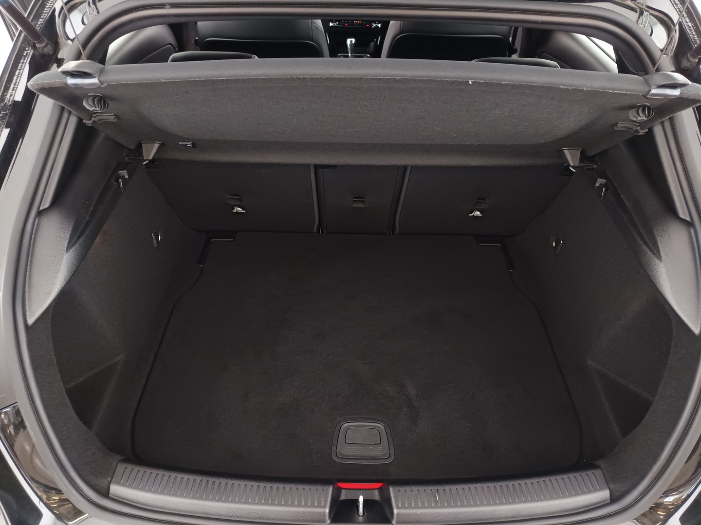Mercedes A 180 d | Bild 32 von 36