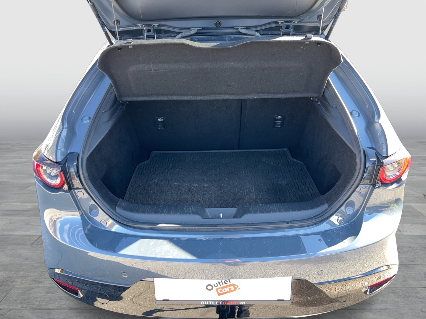 Mazda 3 Skyactiv-X186 AWD GT+ | Bild 23 von 28