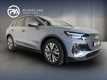 Audi Q4 e-tron 45 e-tron in KIESELGRAU