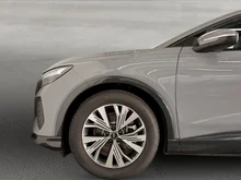 Audi Q4 e-tron 45 e-tron in KIESELGRAU