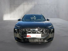 Audi Q3 TFSI 110 kW in Mythosschwarz Metallic