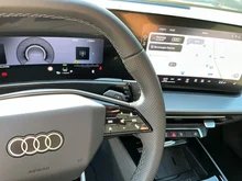 Audi Q3 TFSI 110 kW in Mythosschwarz Metallic