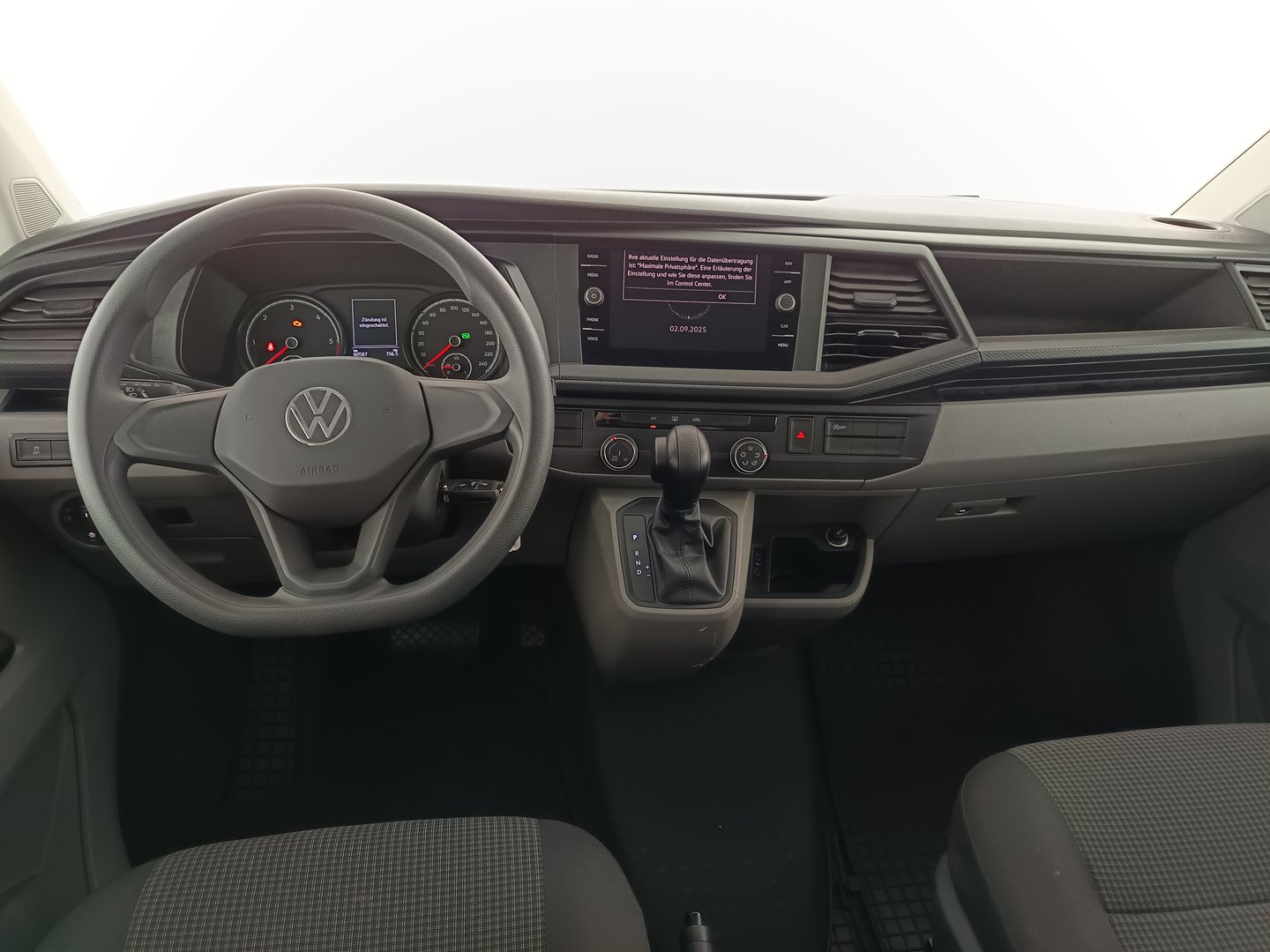 VW Transporter Kombi TDI 4MOTION | Bild 14 von 36