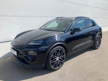 Porsche Macan 4
