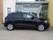 VW T-Cross Life TSI in Deep Black Perleffekt