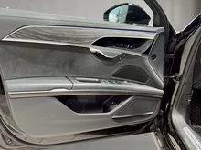 Audi A8 60 TFSI e quattro Lang in mythosschwarz metallic