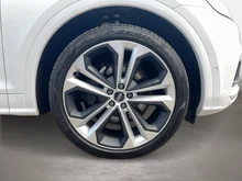 Audi SQ5 TDI quattro in gletscherweiß metallic