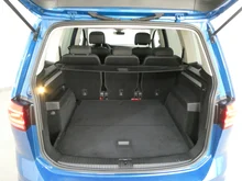 VW Touran Comfortline TDI in F9 Caribbean Blue Metallic