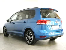 VW Touran Comfortline TDI in F9 Caribbean Blue Metallic