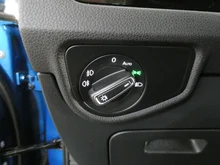 VW Touran Comfortline TDI in F9 Caribbean Blue Metallic