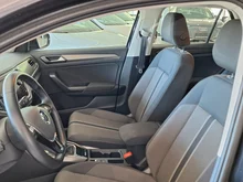 VW T-Roc Design TSI in Deep Black Perleffekt