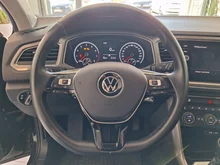 VW T-Roc Design TSI in Deep Black Perleffekt