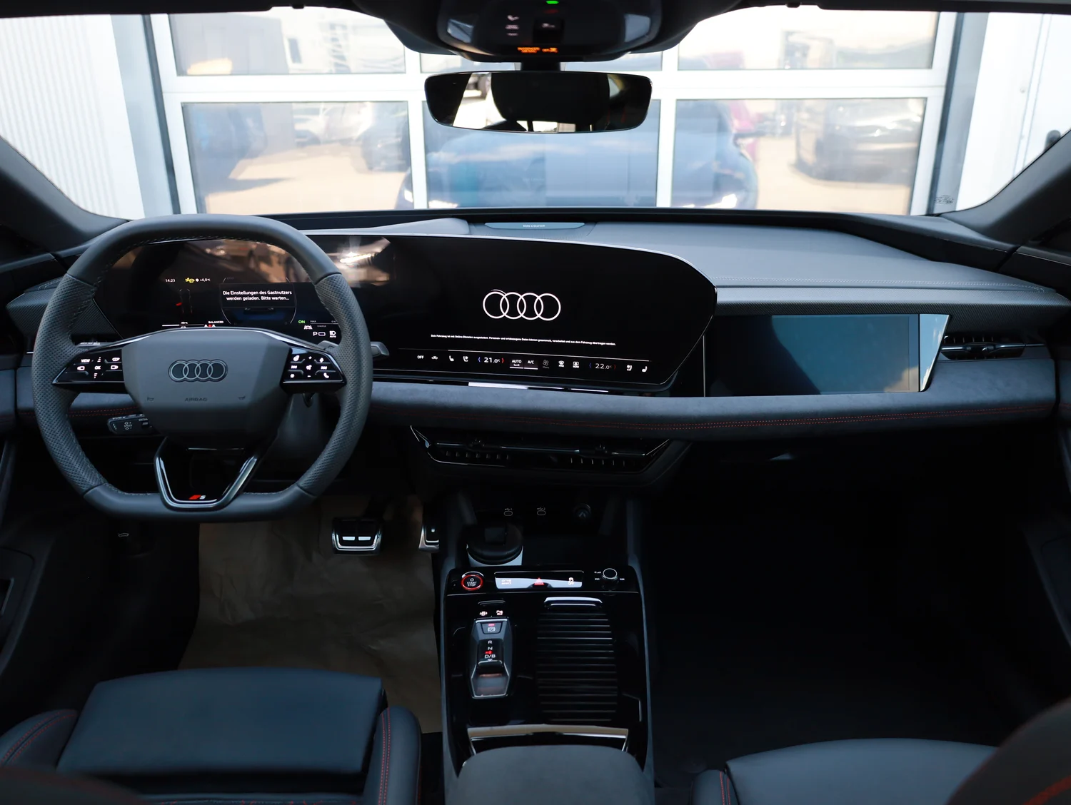 Bild eines Audi A6 Sportback e-tron quattro