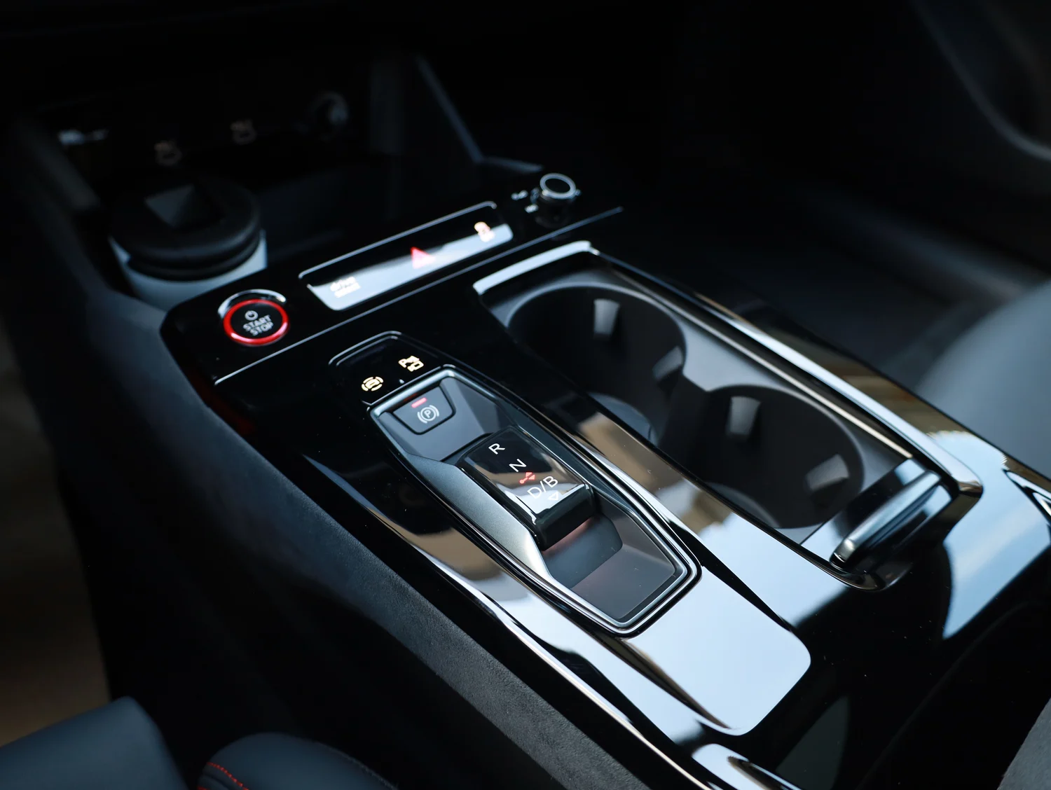 Bild eines Audi A6 Sportback e-tron quattro