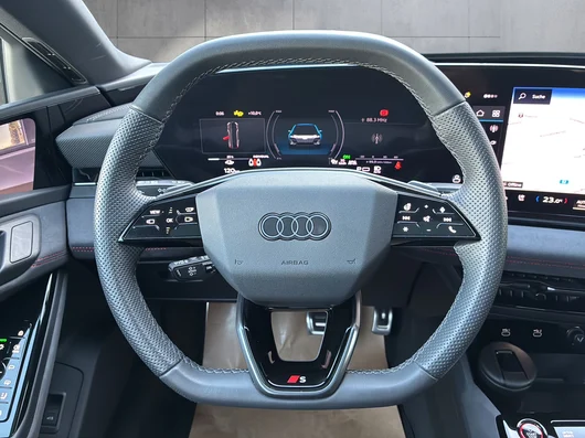 Bild eines Audi A6 Sportback e-tron quattro
