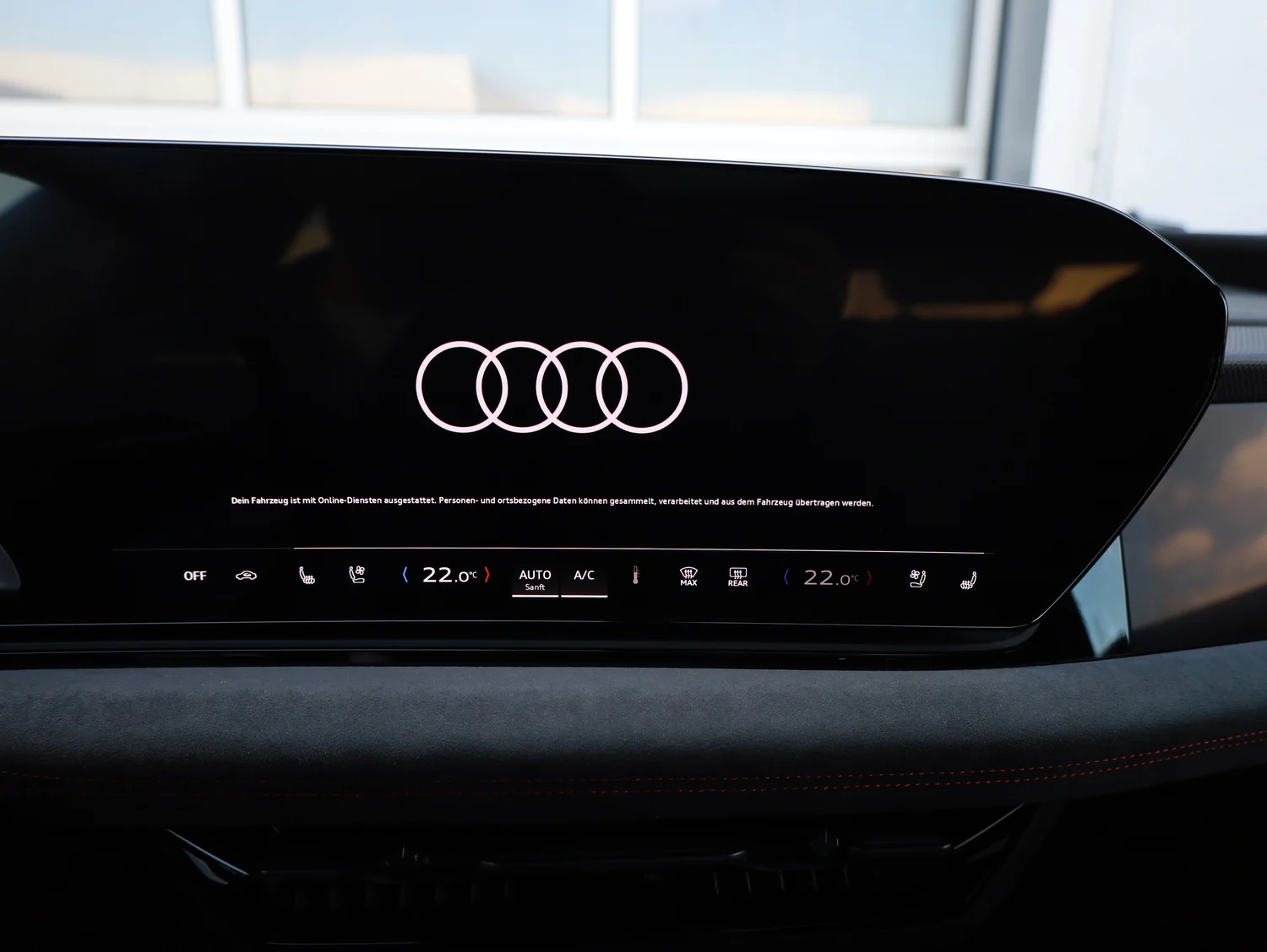 Bild eines Audi A6 Sportback e-tron quattro