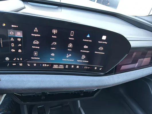 Bild eines Audi A6 Sportback e-tron quattro