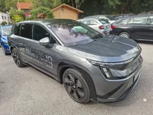 Škoda Peaq Sportline 90x in Graphit-Grau Metallic