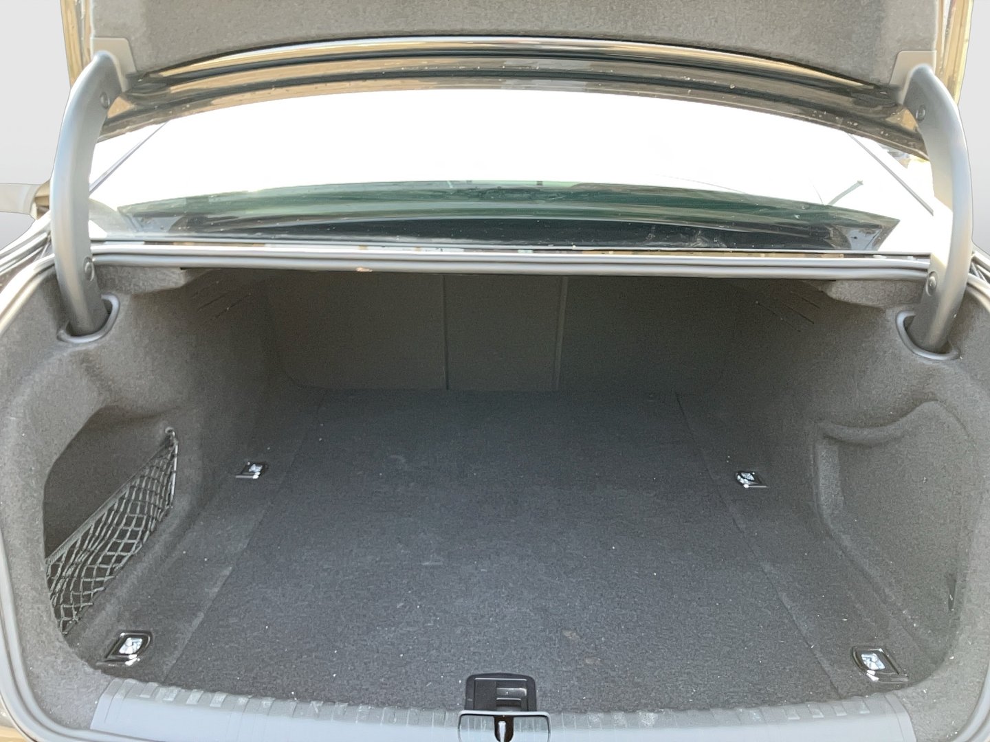 Audi A6 2.0 TDI daylight | Bild 24 von 29