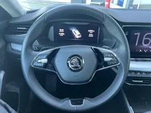 Škoda Octavia Combi Style TDI DSG in Candy-Weiss