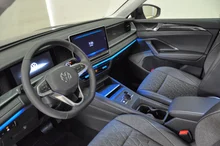 VW Tayron Life eHybrid DSG 150kW in Delfingrau Metallic