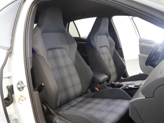Bild eines VW Golf GTE DSG