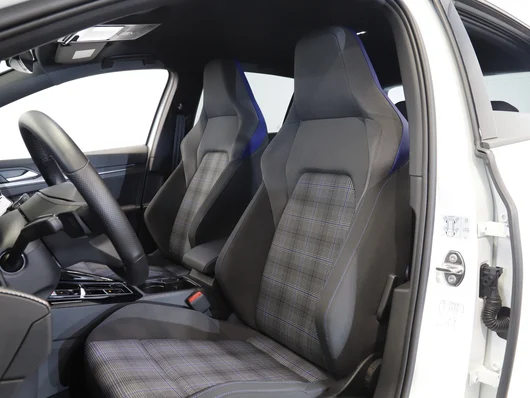 Bild eines VW Golf GTE DSG