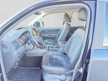 VW Amarok Highline V6 TDI 4x4 permanent in deepblack perleffekt