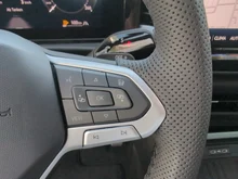 VW T-Roc R-Line eTSI DSG in Wolf Grey