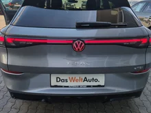 VW T-Roc R-Line eTSI DSG in Wolf Grey
