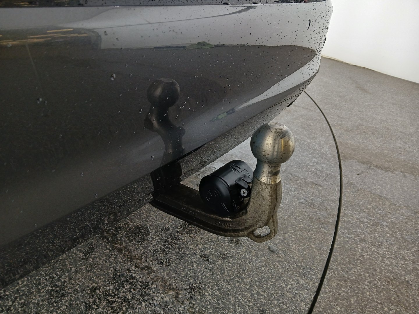 BMW 318d 48 V Touring Aut. | Bild 30 von 32