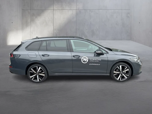 Bild eines VW Golf Variant Business mHeV TSI DSG