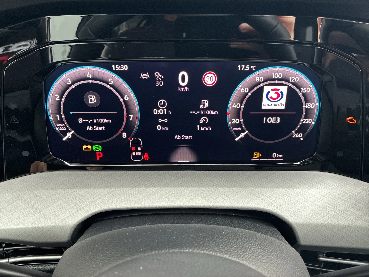 Bild eines VW Golf Variant Business mHeV TSI DSG