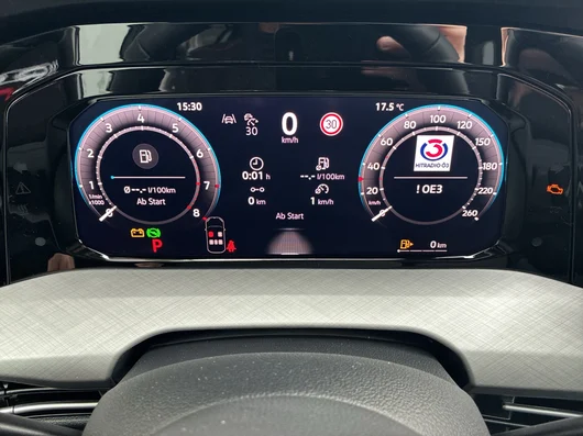 Bild eines VW Golf Variant Business mHeV TSI DSG