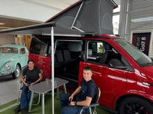 VW California Beach Edition Camper 35 TDI in kirschrot / Dach schwarz