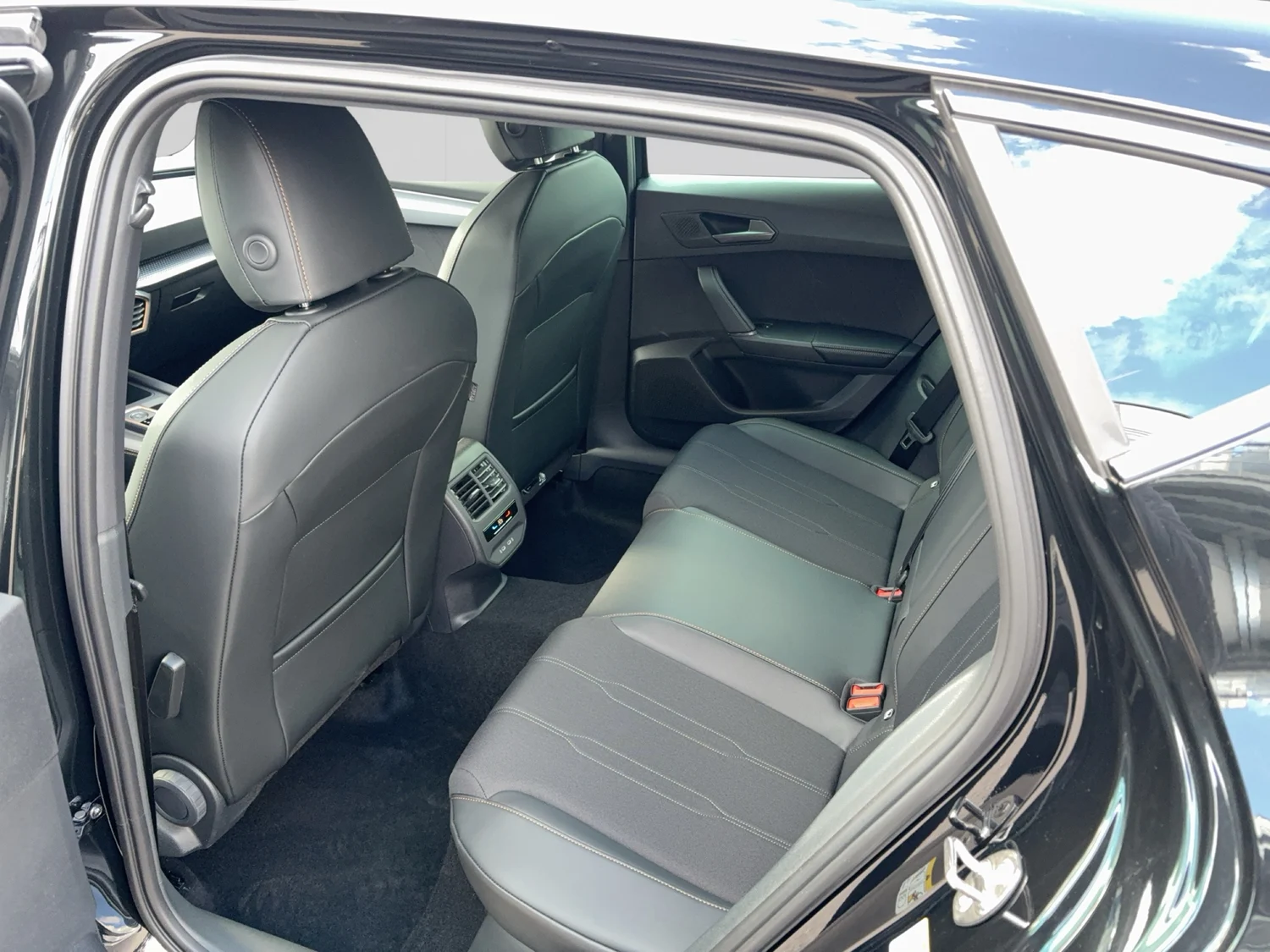 Bild eines CUPRA Leon 1.5 eTSI DSG ACT