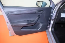 SEAT Ibiza Reference 1.0 in L5 "Urban" Silber