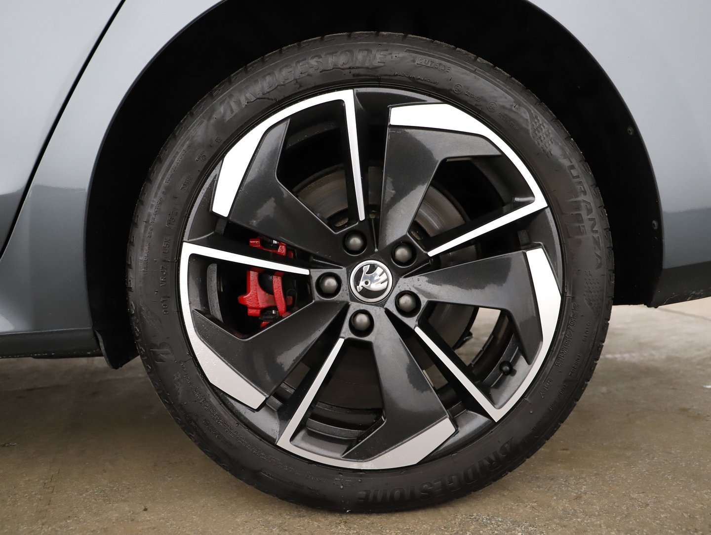 Škoda OCTAVIA Combi RS iV 245 DSG | Bild 9 von 30