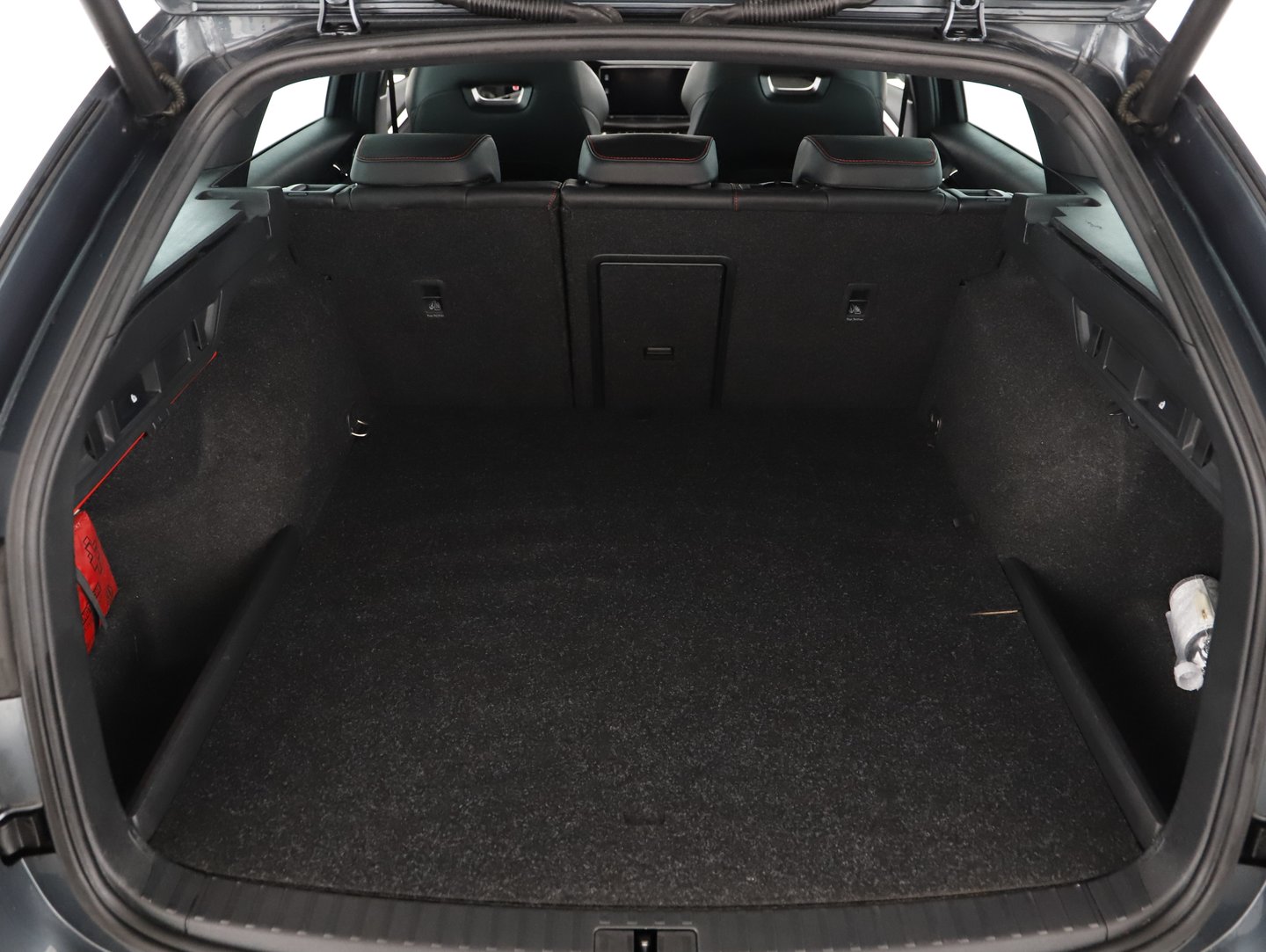 Škoda OCTAVIA Combi RS iV 245 DSG | Bild 24 von 30