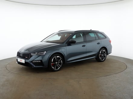 Škoda OCTAVIA Combi RS iV 245 DSG