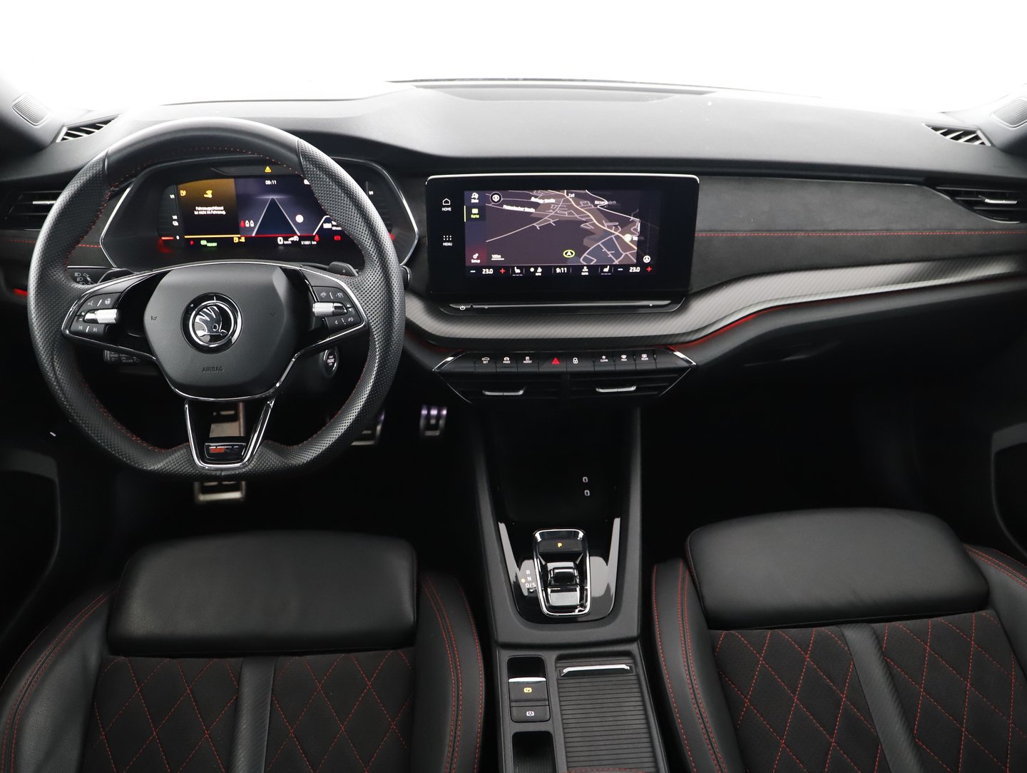 Škoda OCTAVIA Combi RS iV 245 DSG | Bild 14 von 30