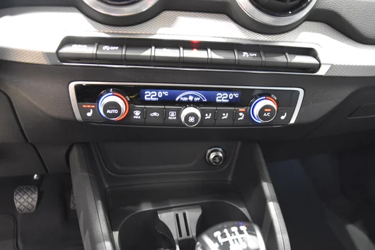 Bild eines Q2 30 TFSI admired