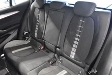 BMW X2 sDrive 18 i Advantage in Blau metallic